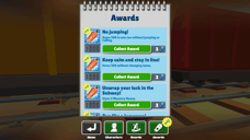 Subway Surfers Awards screen showing challenges and collectible key rewards